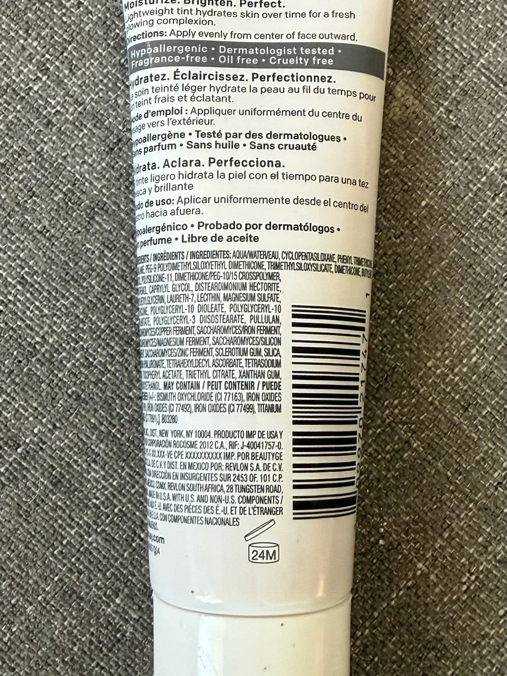 Almay Skin Perfecting Hydrating Tint - Sand (130) Beige Tone